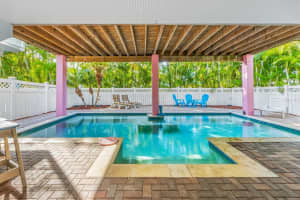 309 59TH STREET, HOLMES BEACH, FL 34217 Sold 01/06/25