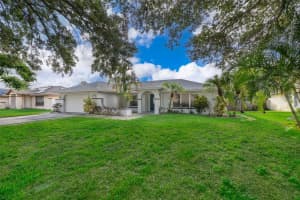 8755 ALEGRE CIRCLE, ORLANDO, FL 32836 Sold 08/30/24