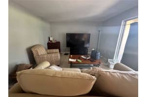 2121 WOOD STREET, SARASOTA, FL 34237 Sold 05/12/25