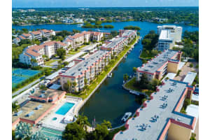 1350 PORTOFINO DRIVE, SARASOTA, FL 34242 Sold 10/31/24