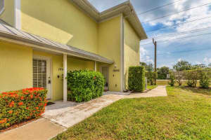 16458 GLORIA LANE, NOKOMIS, FL 34275 Sold 11/13/24