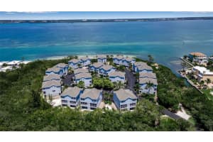 860 EVERGREEN WAY, LONGBOAT KEY, FL 34228 Sold 11/20/24