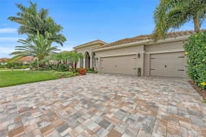 10724 WINDING STREAM WAY, BRADENTON, FL 34212 Sold 07/23/24