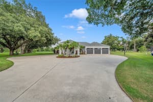 10317 BALTUSROL PLACE, BRADENTON, FL 34202 Sold 11/05/24