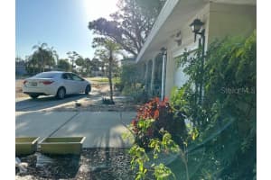 5004 MEDALIST ROAD, SARASOTA, FL 34243 Sold 03/08/25