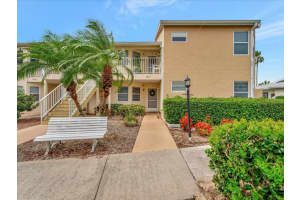 1612 FAIRWAY TRACE, PALMETTO, FL 34221 Sold 03/17/25