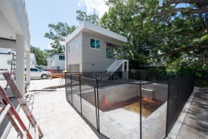 2430 FLOYD STREET, SARASOTA, FL 34239 - MLS#MFRA4614794