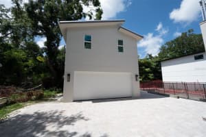 2446 FLOYD STREET, SARASOTA, FL 34239 - MLS#MFRA4614798