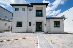 2440 Floyd St, SARASOTA