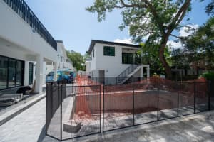 2440 FLOYD STREET, SARASOTA, FL 34239 - MLS#MFRA4614800