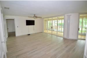6101 34TH STREET, BRADENTON, FL 34210 Sold 07/22/25