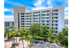 5880 MIDNIGHT PASS ROAD, SARASOTA, FL 34242 Sold 12/17/24