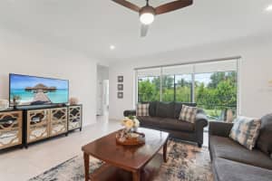 926 FERNLEAF RUN, BRADENTON, FL 34212 Sold 08/30/24