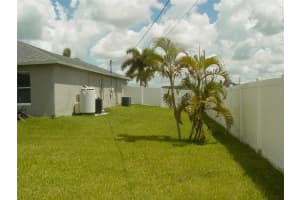 220 24TH TERRACE, CAPE CORAL, FL 33909 Sold 12/27/24