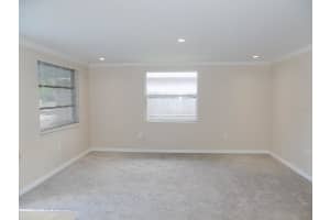 1031 CHARLOTTE AVENUE, SARASOTA, FL 34237 Sold 11/15/24