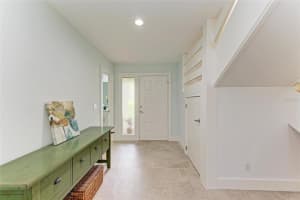 3809 WILSHIRE CIRCLE, SARASOTA, FL 34238 Sold 09/04/24