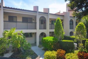 800 HUDSON AVENUE, SARASOTA, FL 34236 Sold 09/30/24