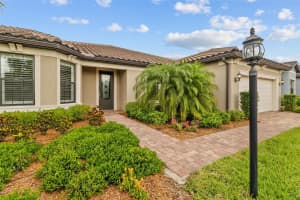 7124 SUMMERLAND COVE, BRADENTON, FL 34202 Sold 12/30/24