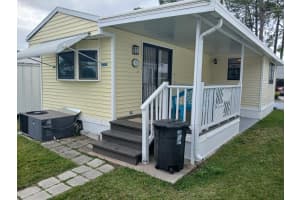 94 EAGLE POINT, OSTEEN, FL 32764 - MLS#MFRA4615139