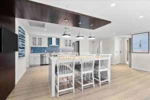 240 SANDS POINT ROAD, LONGBOAT KEY, FL 34228 Sold 04/30/25