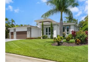 1554 EASTBROOK DRIVE, SARASOTA, FL 34231 Sold 09/25/24