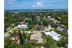 1554 EASTBROOK DRIVE, SARASOTA, FL 34231 Sold 09/25/24