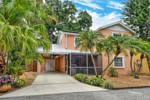 510 HOWARD COURT, SARASOTA, FL 34236 Sold 10/25/24