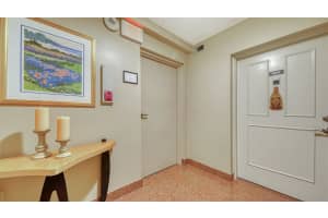 770 PALM AVENUE, SARASOTA, FL 34236 Sold 04/15/25