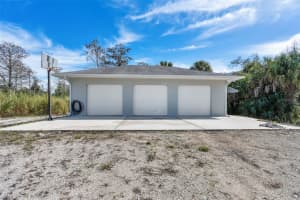 990 19TH STREET, NAPLES, FL 34117 Sold 09/18/24