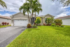 5135 54TH STREET, BRADENTON, FL 34210 Sold 11/25/24
