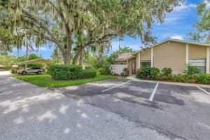 3434 TALLYWOOD LANE, SARASOTA, FL 34237 Sold 01/27/25