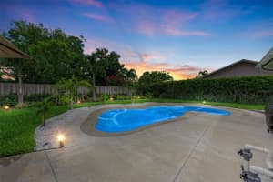4396 PASADENA CIRCLE, SARASOTA, FL 34233 Sold 10/01/24
