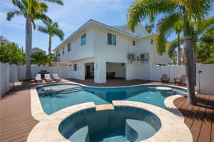 214 64TH STREET, HOLMES BEACH, FL 34217 Sold 05/16/25