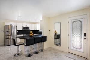 707 66TH AVENUE, BRADENTON, FL 34207 Sold 01/09/25