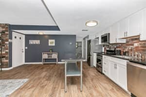 2463 TWIN DRIVE, SARASOTA, FL 34234 Sold 09/20/24