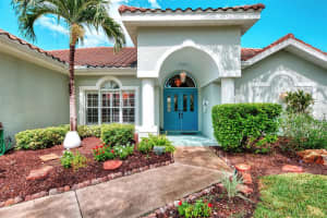118 WAYFOREST DRIVE, VENICE, FL 34292 Sold 11/04/24