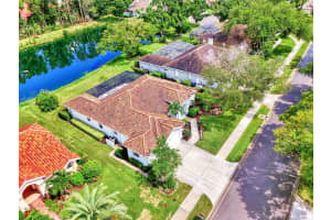 118 WAYFOREST DRIVE, VENICE, FL 34292 Sold 11/04/24