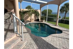 3514 MISTLETOE LANE, LONGBOAT KEY, FL 34228 Sold 09/17/24