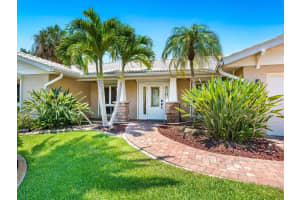 565 COMMONWEALTH PLACE, SARASOTA, FL 34242 Sold 12/12/24