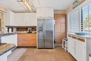 6786 SARASEA CIRCLE, SARASOTA, FL 34242 Sold 12/13/24