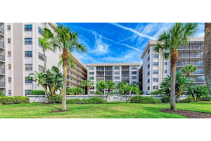1001 BENJAMIN FRANKLIN DRIVE, SARASOTA, FL 34236 Sold 01/15/25