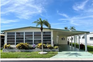 3228 ASPEN TERRACE, SARASOTA, FL 34237 Sold 05/01/25