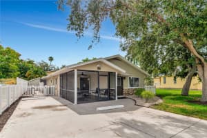 607 84TH STREET, BRADENTON, FL 34209 Sold 09/27/24