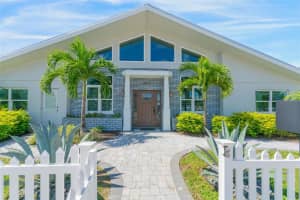 3502 BAHIA VISTA STREET, SARASOTA, FL 34239 - MLS#MFRA4615828