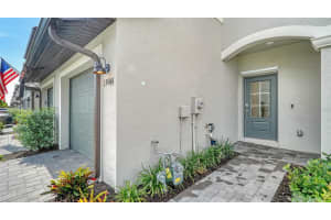 15044 LYLA TERRACE, LAKEWOOD RANCH, FL 34211 Sold 02/15/25