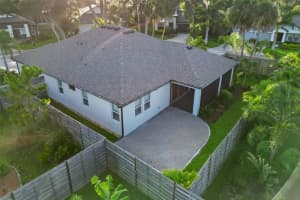 2105 SYLVAN LEA DRIVE, SARASOTA, FL 34240 Sold 02/07/25