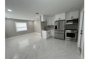 2812 5TH AVENUE, PALMETTO, FL 34221 Sold 09/20/24