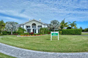 10629 NICKLAUS COURT, ENGLEWOOD, FL 34223 - MLS#MFRA4615950