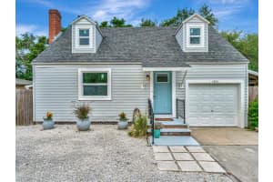 3843 CHAPEL DRIVE, SARASOTA, FL 34234 Sold 08/19/24