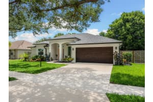 4849 POST POINTE DRIVE, SARASOTA, FL 34233 Sold 11/14/24
